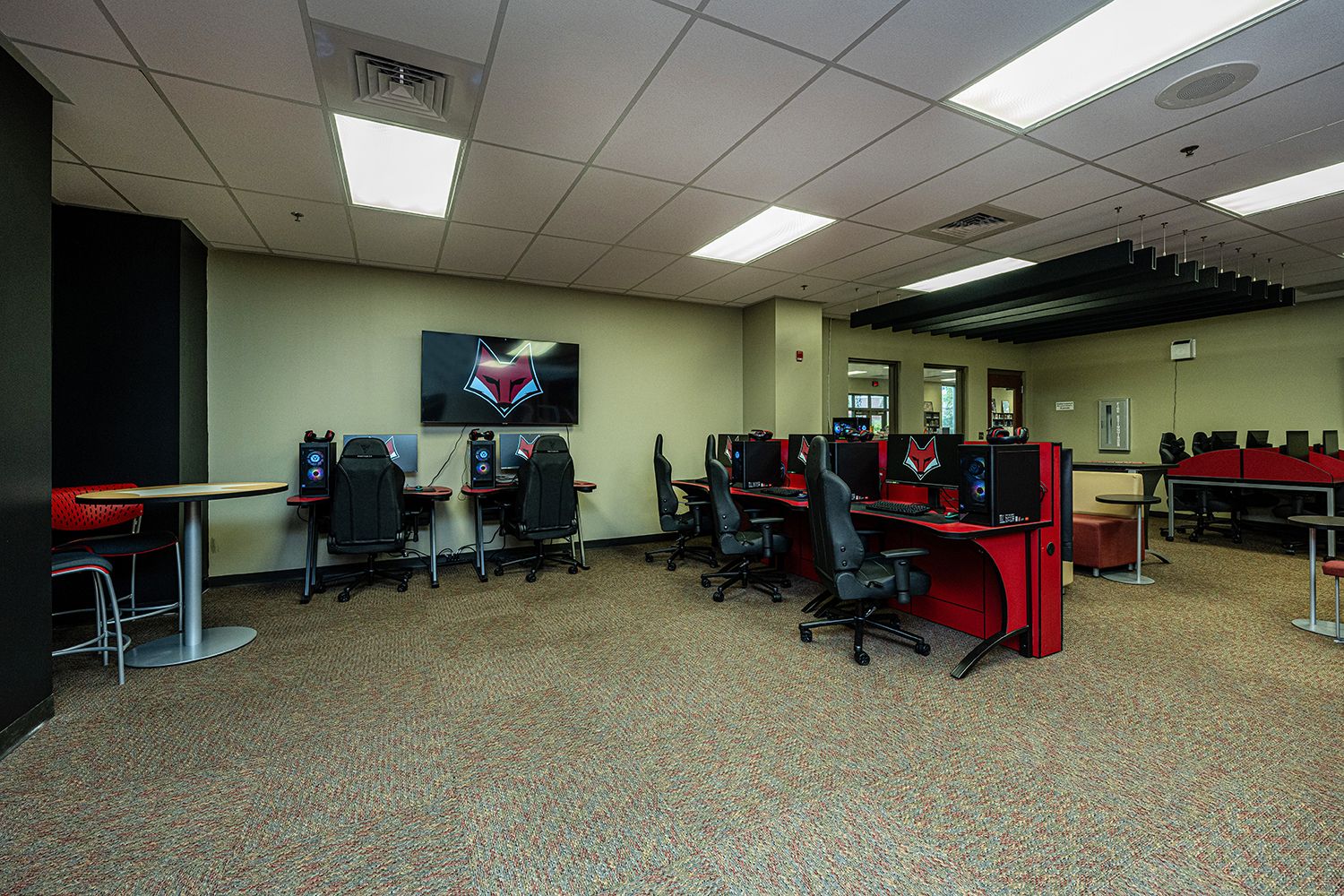 MediaTech_AshRidgeHS021.jpg