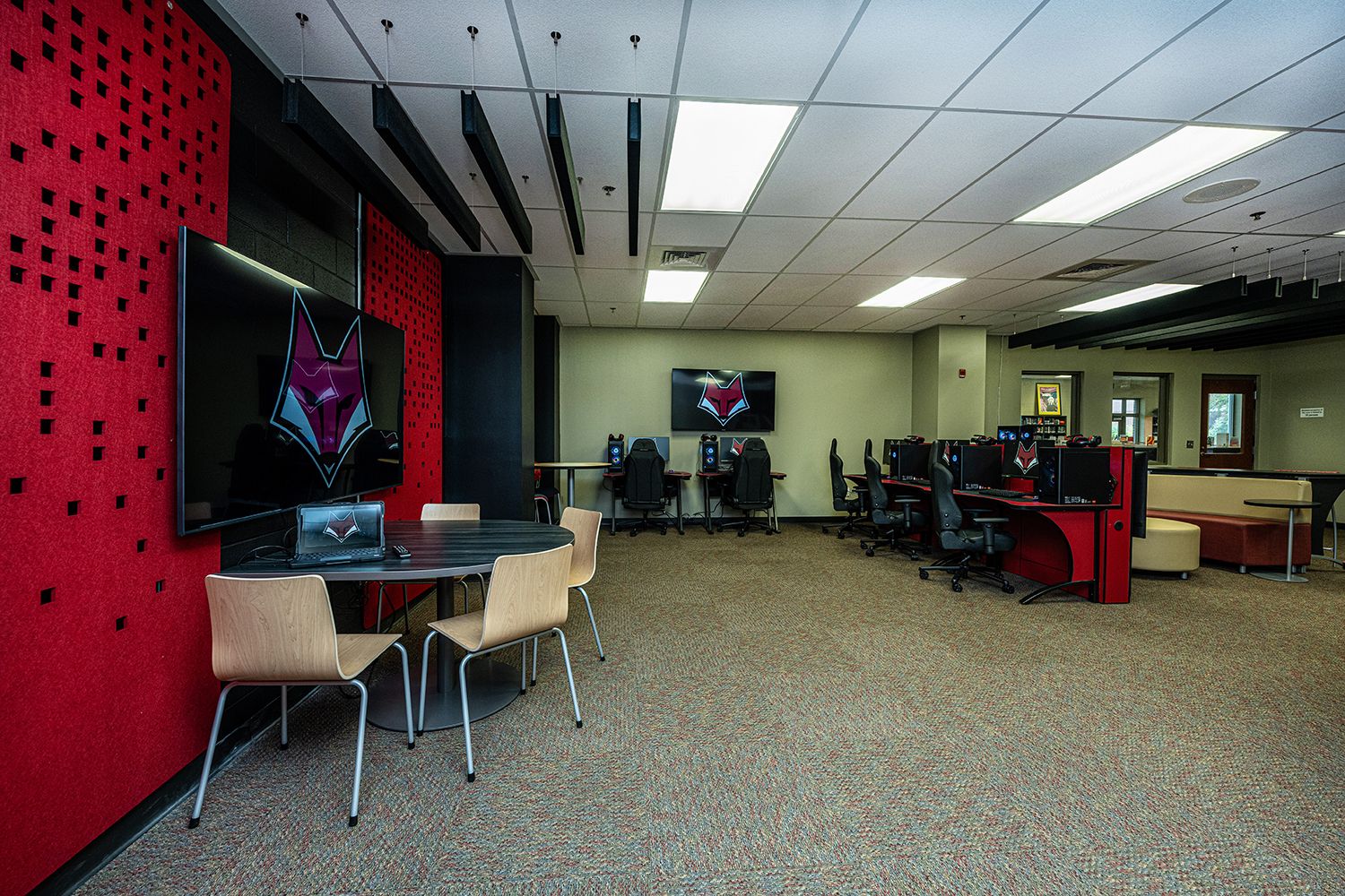 MediaTech_AshRidgeHS022.jpg